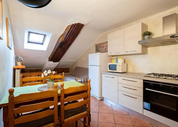 Apartman Mansarda Xx Settembre 72 *