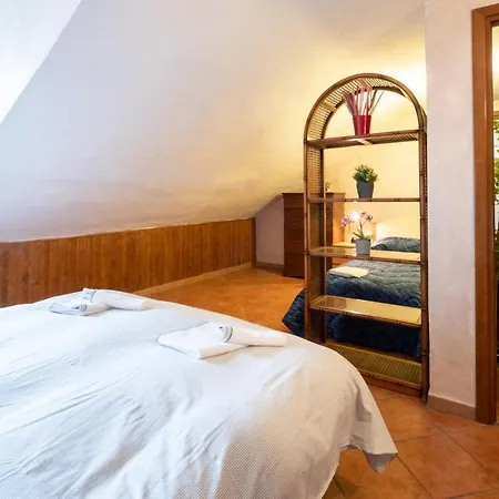 Mansarda Xx Settembre 72 토리노